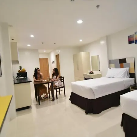Holiday Oceanview Residences And Resort